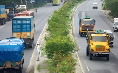 ঈদযাত্রা নির্বিঘ্ন করতে মহাসড়কে ট্রাক-কাভার্ড ভ্যান চলাচল বন্ধ: কঠোর অবস্থানে বিআরটিএ